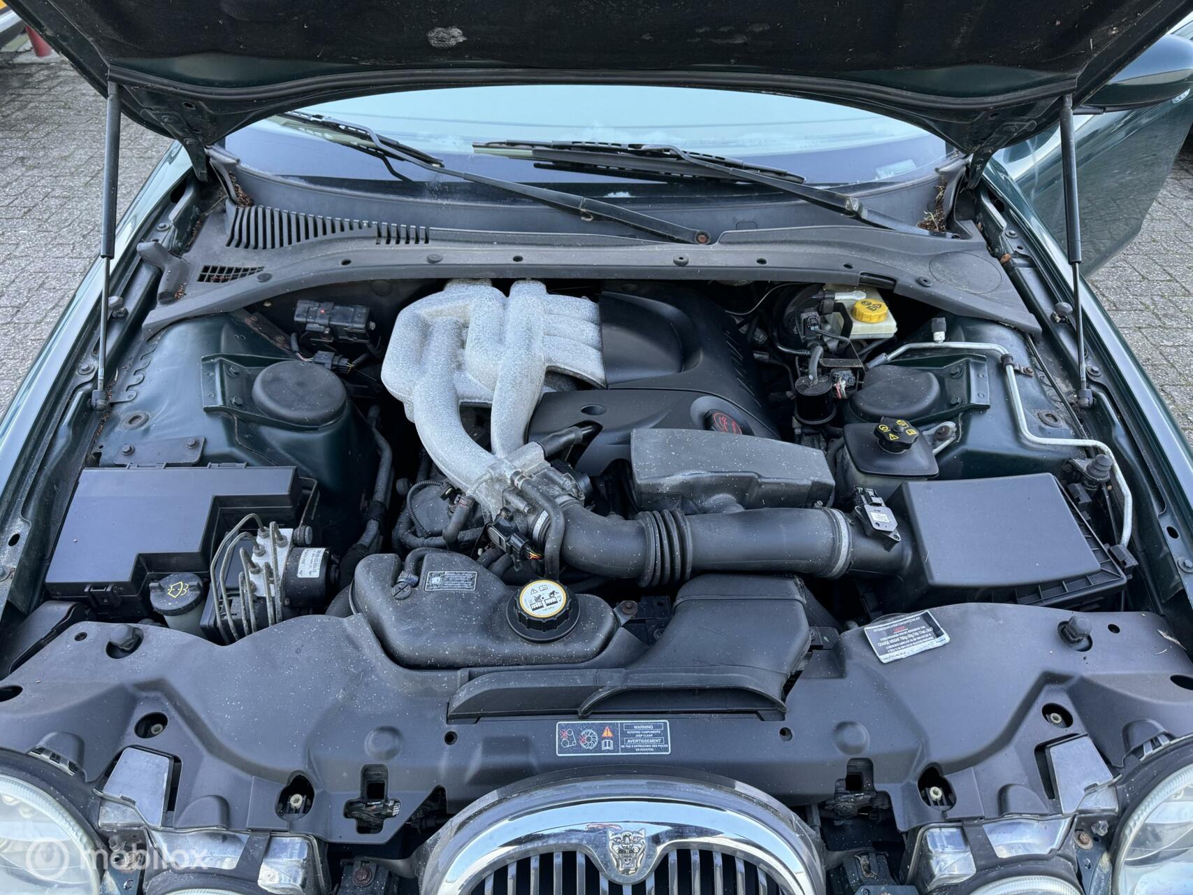 Foto van Jaguar S-type
