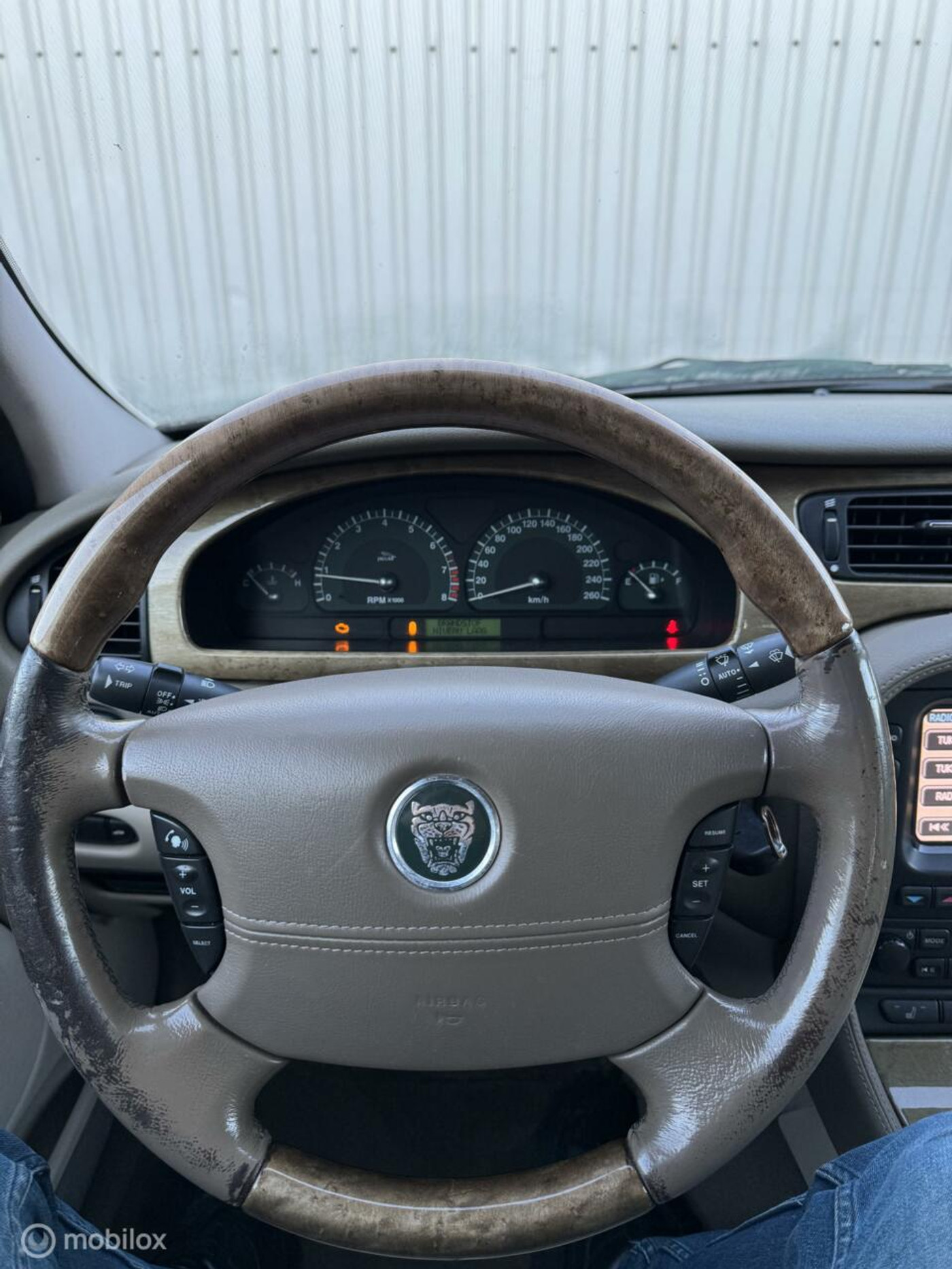 Foto van Jaguar S-type
