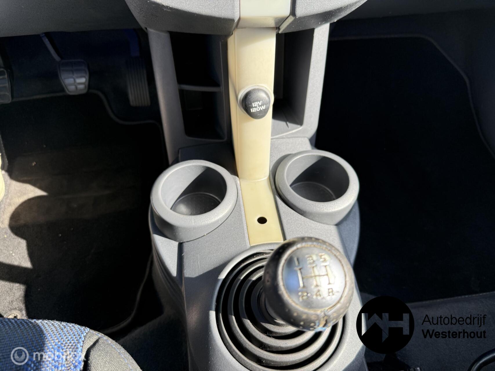 Foto van Mitsubishi Colt
