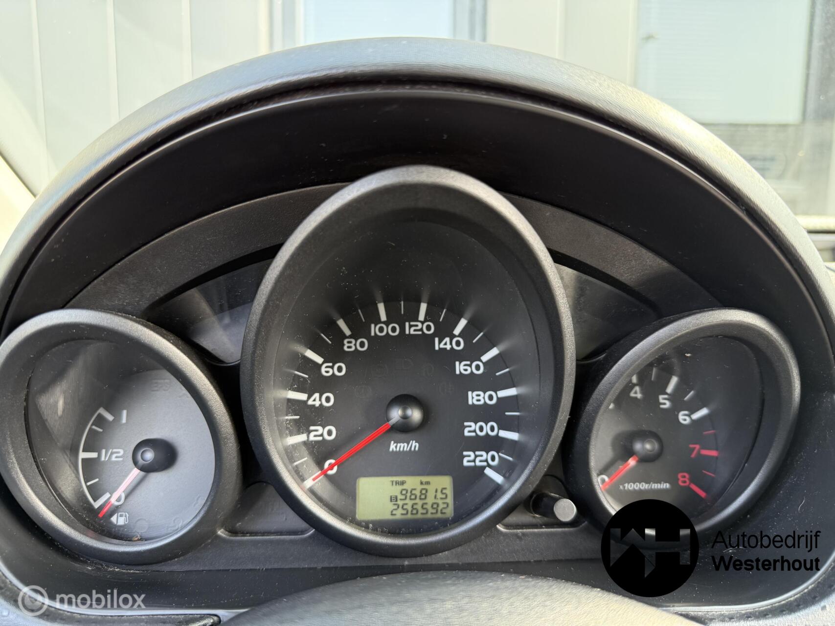 Foto van Mitsubishi Colt