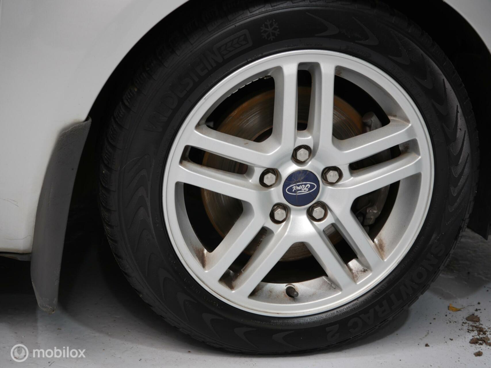 Foto van Ford Focus C-max