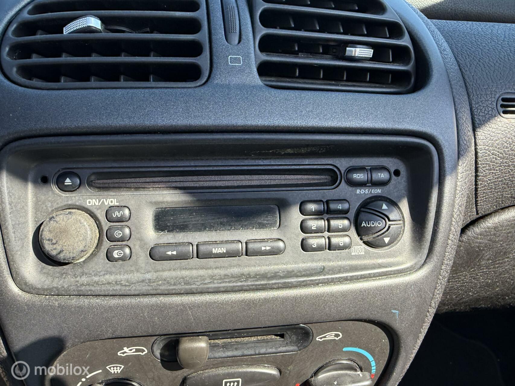 Foto van Peugeot 206 CC