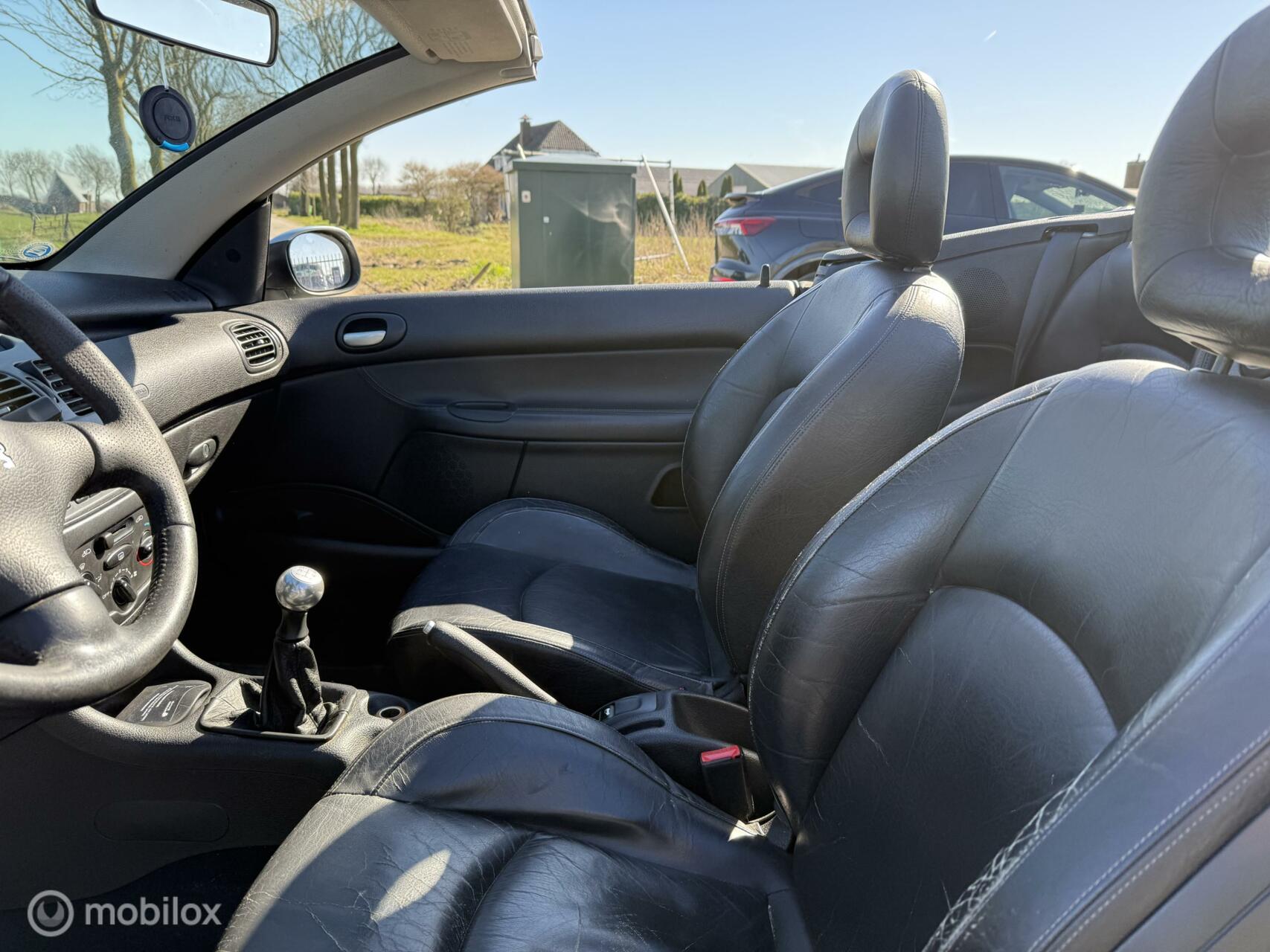 Foto van Peugeot 206 CC