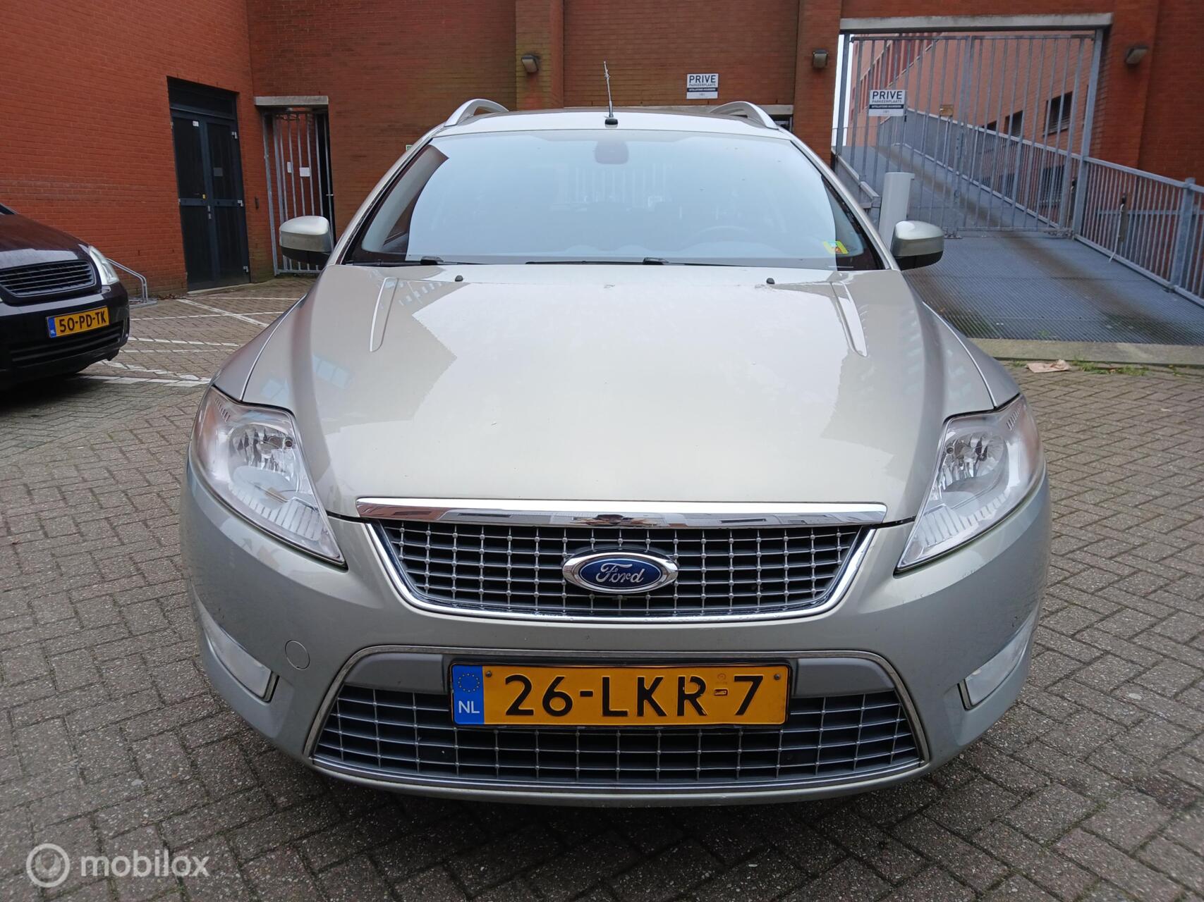 Foto van Ford Mondeo Wagon