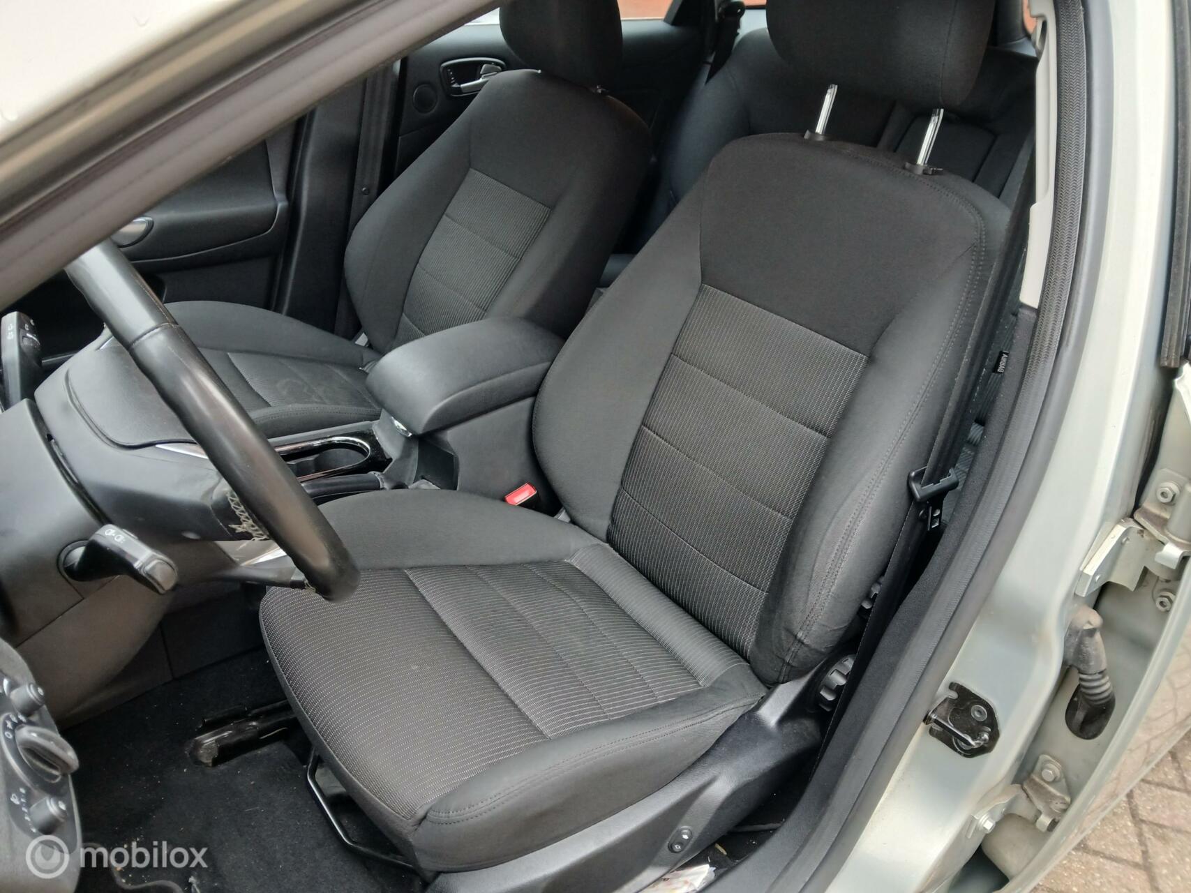 Foto van Ford Mondeo Wagon