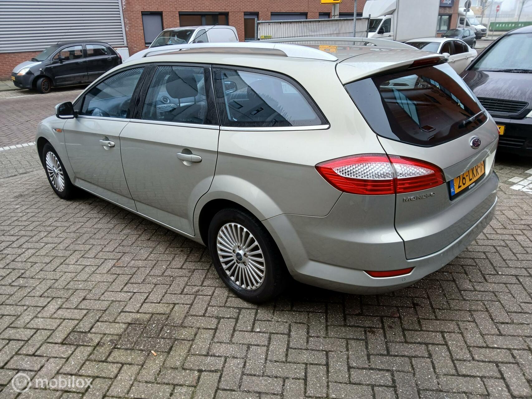 Foto van Ford Mondeo Wagon