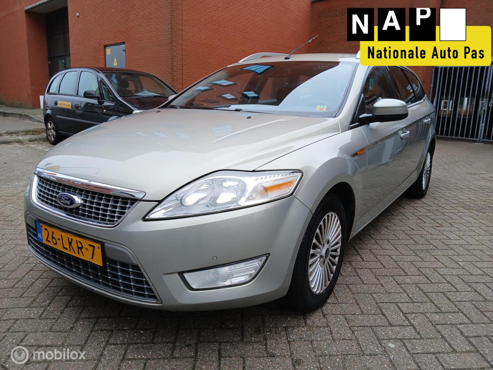 Ford Mondeo Wagon 2.0-16V Trend  1e eigenaar 2010 - voorkant