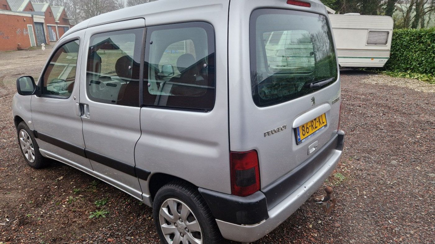 Foto van Peugeot Partner MPV