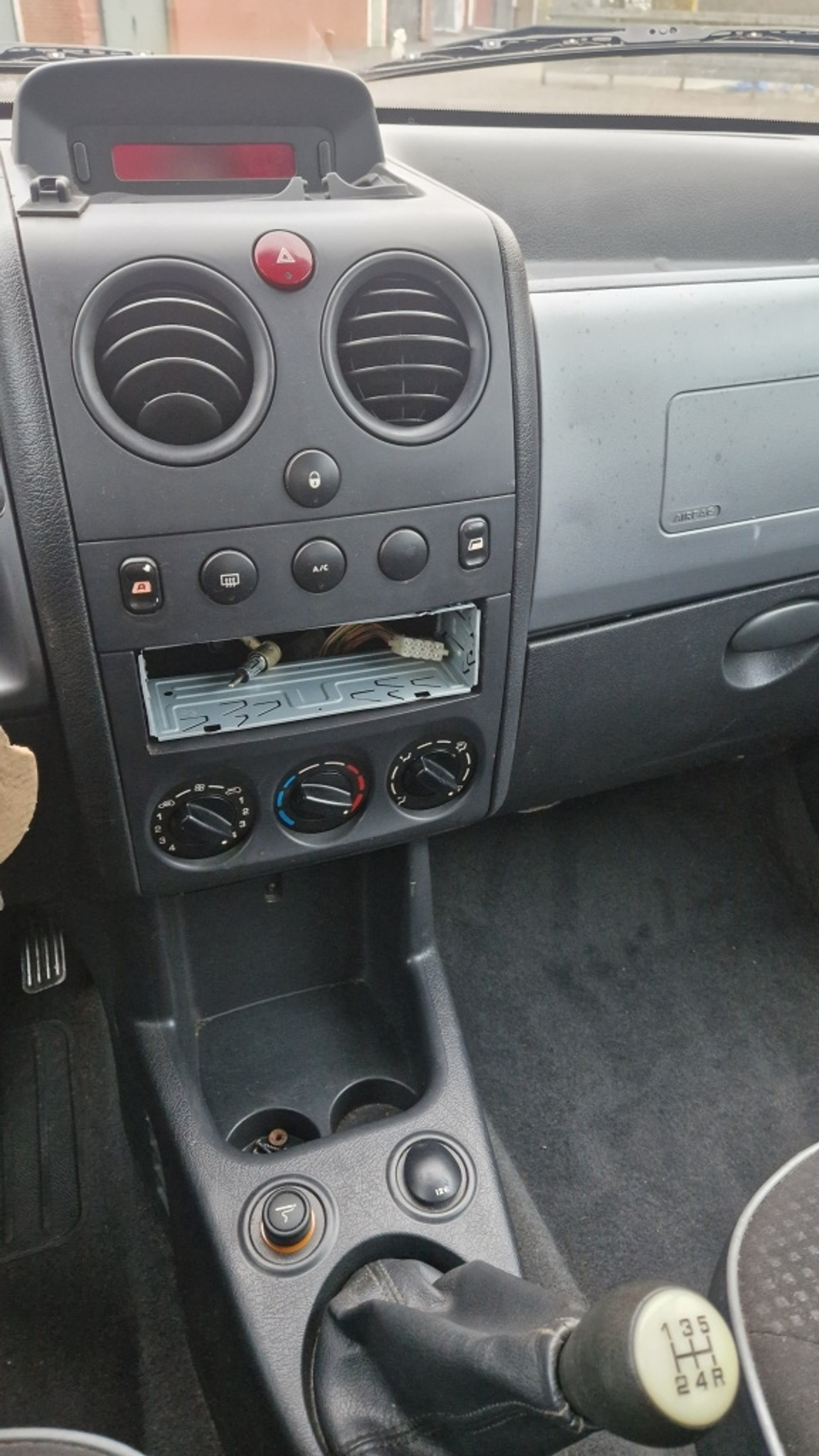 Foto van Peugeot Partner MPV