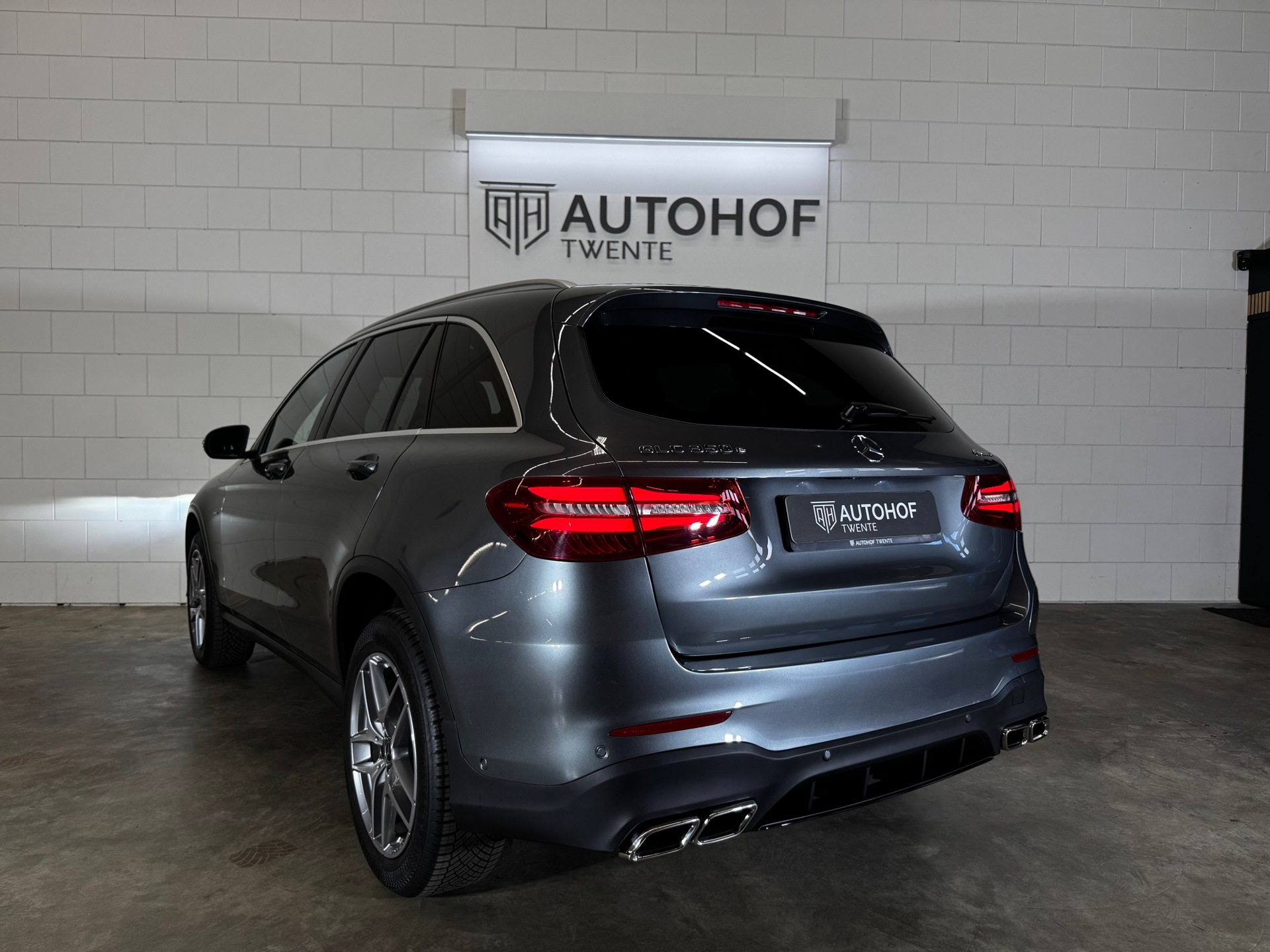 Foto van Mercedes-Benz GLC 350 E 4Matic