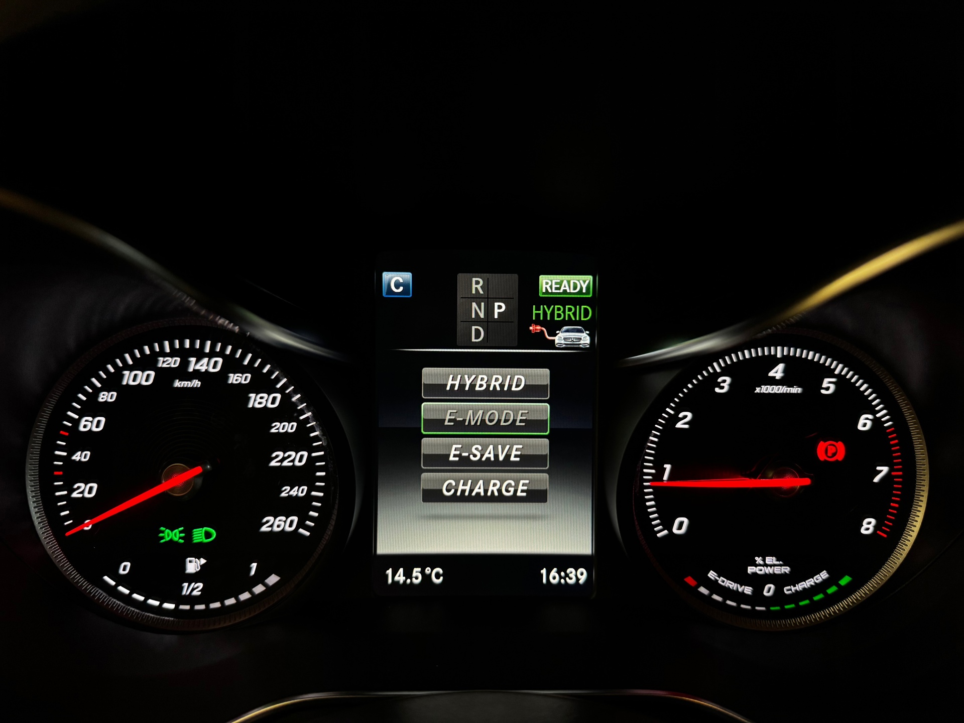 Foto van Mercedes-Benz GLC 350 E 4Matic