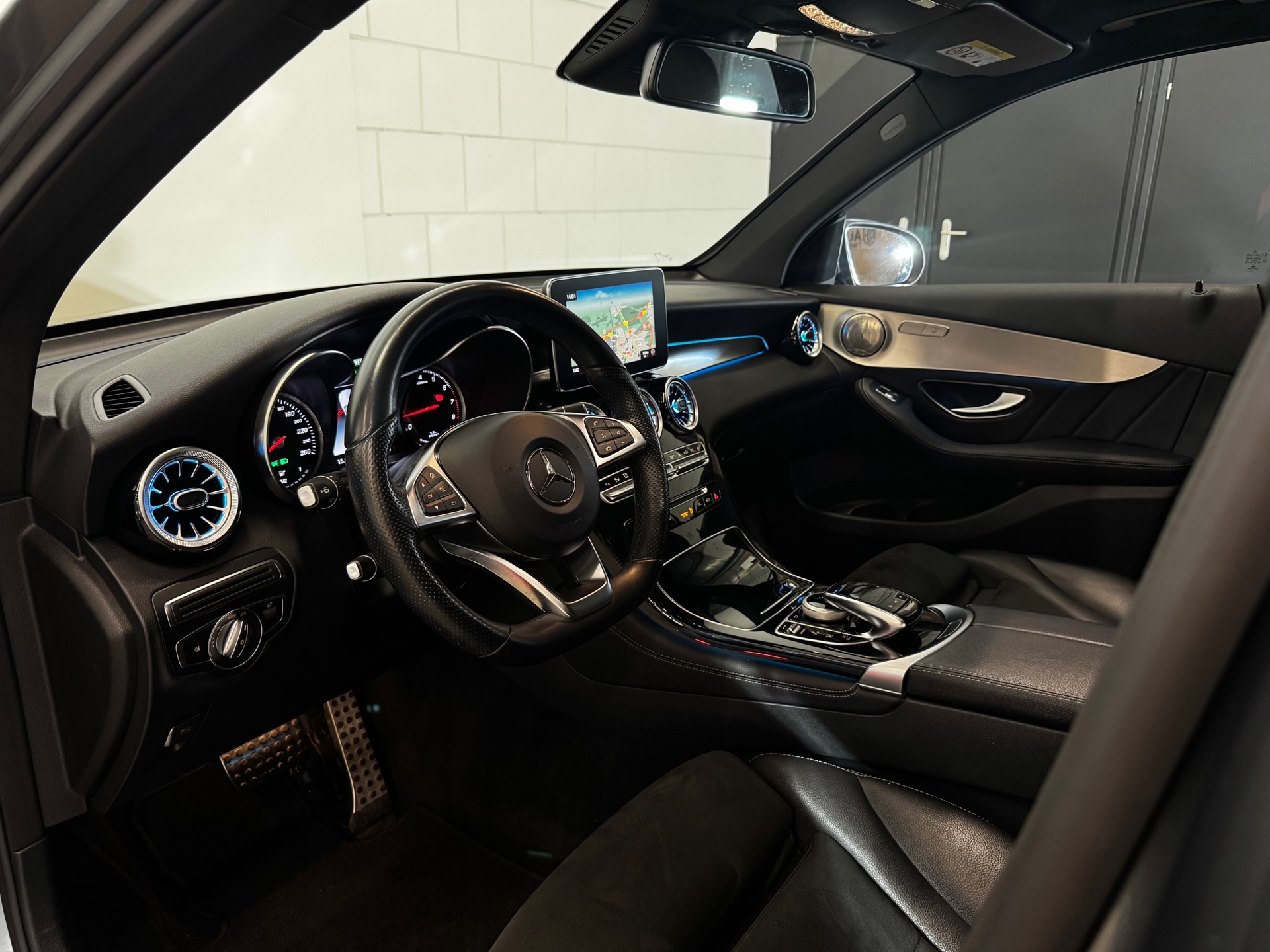 Foto van Mercedes-Benz GLC 350 E 4Matic