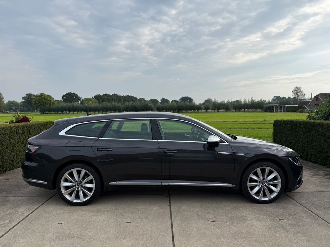 Volkswagen Arteon Shooting Brake 1.4TSI eHybrid Elegance BTW 2021 - voorkant