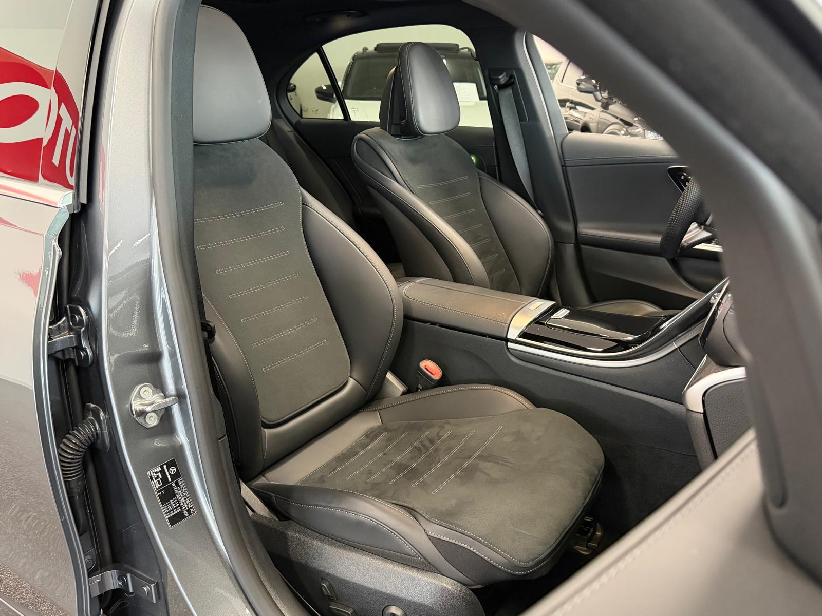 Foto van Mercedes-Benz C 300 E