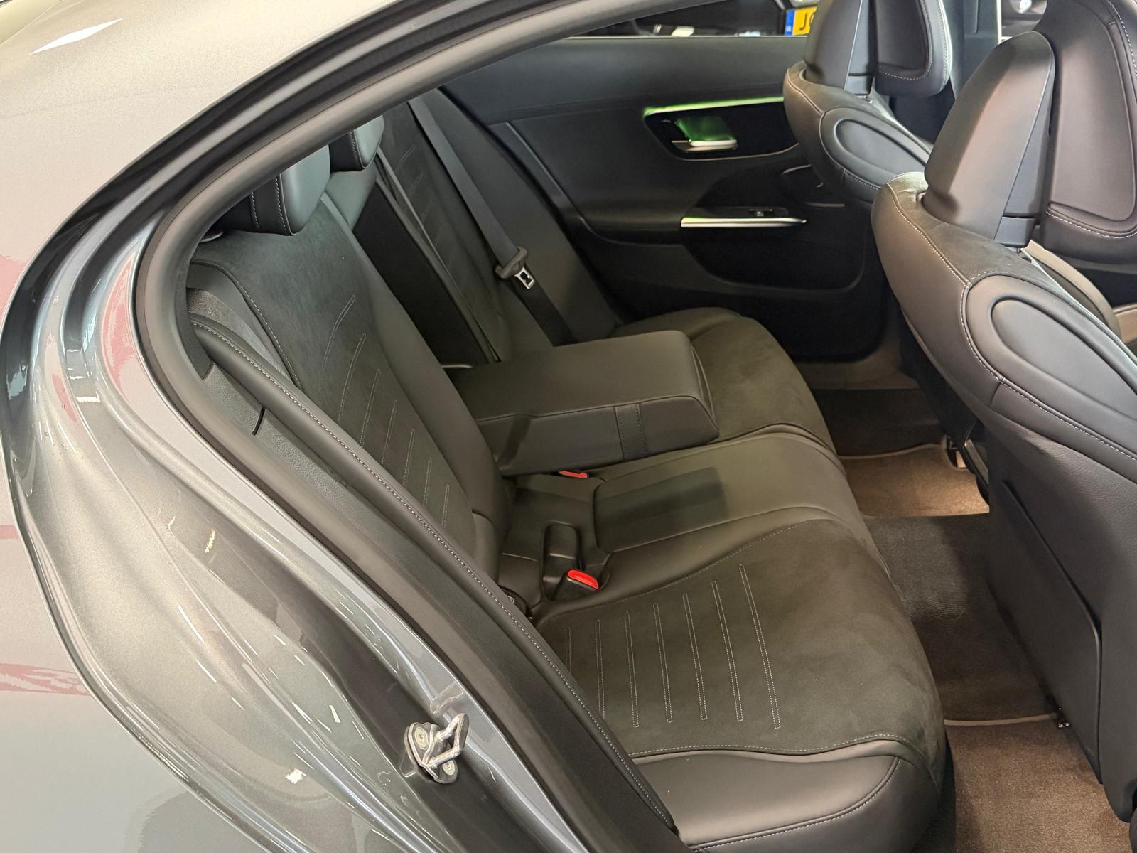 Foto van Mercedes-Benz C 300 E