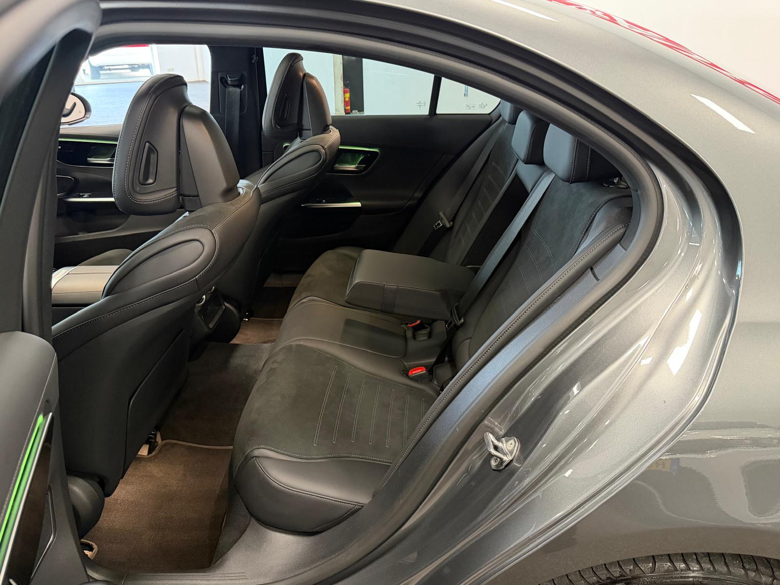Foto van Mercedes-Benz C 300 E