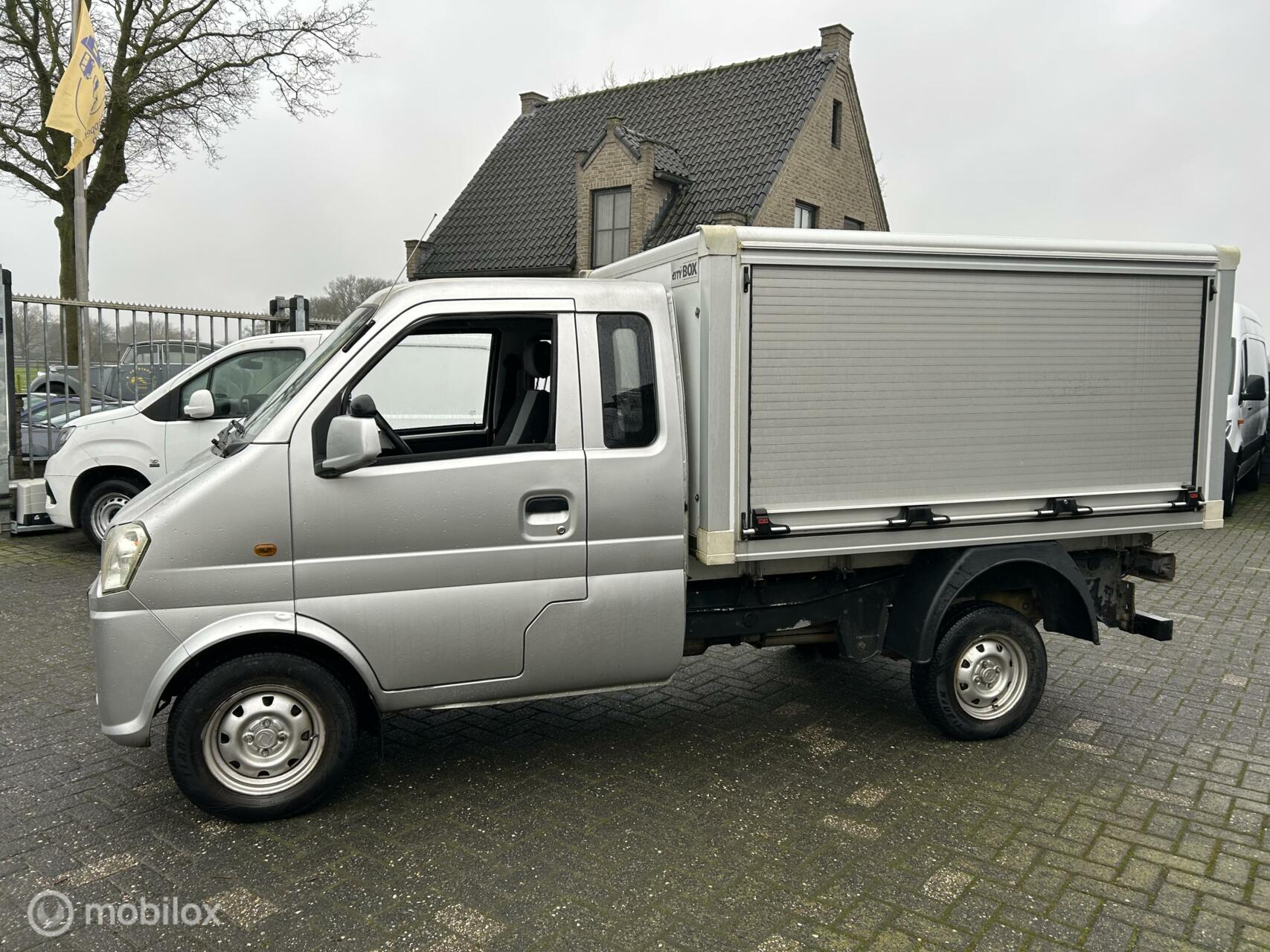 Foto van DFSK K-serie