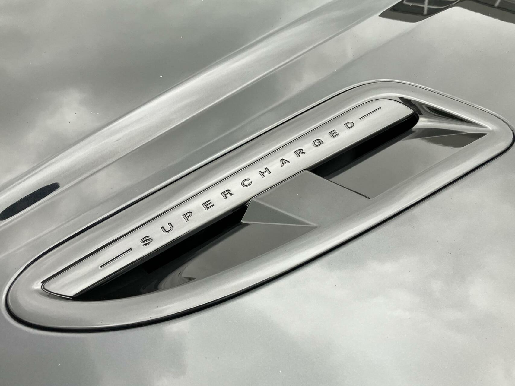 Foto van Jaguar XKR