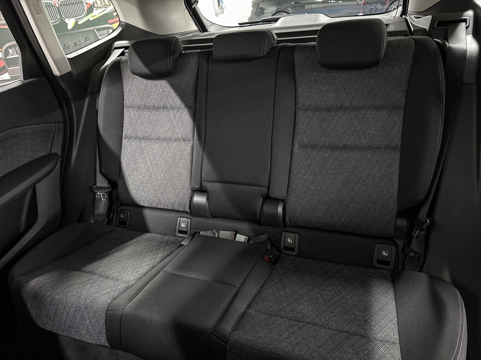 Foto van BMW Ix1