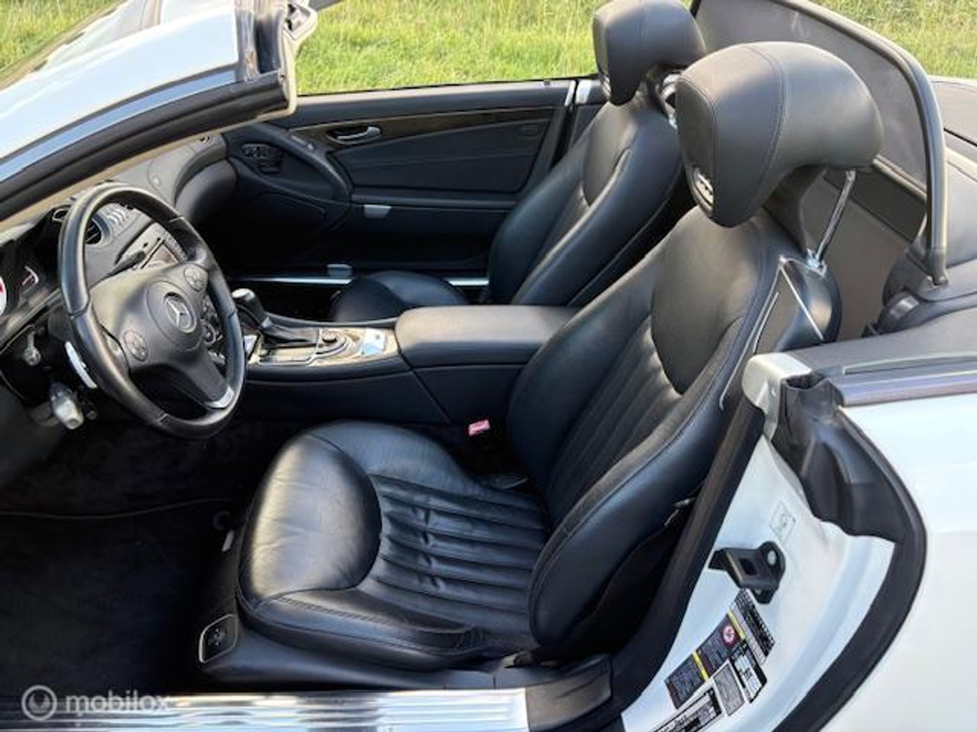 Foto van Mercedes-Benz SL 350
