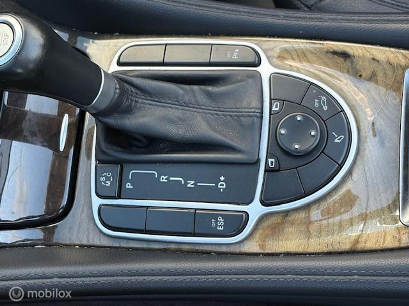 Foto van Mercedes-Benz SL 350