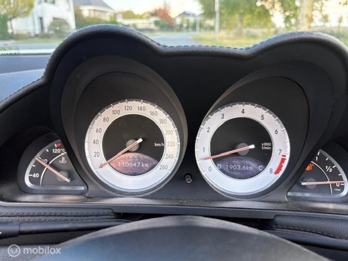 Foto van Mercedes-Benz SL 350