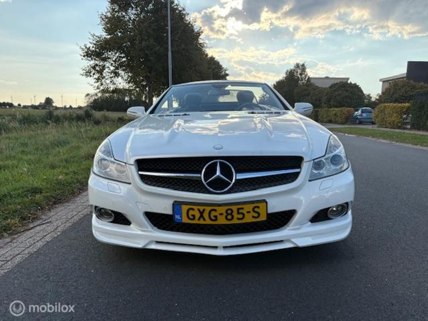 Foto van Mercedes-Benz SL 350