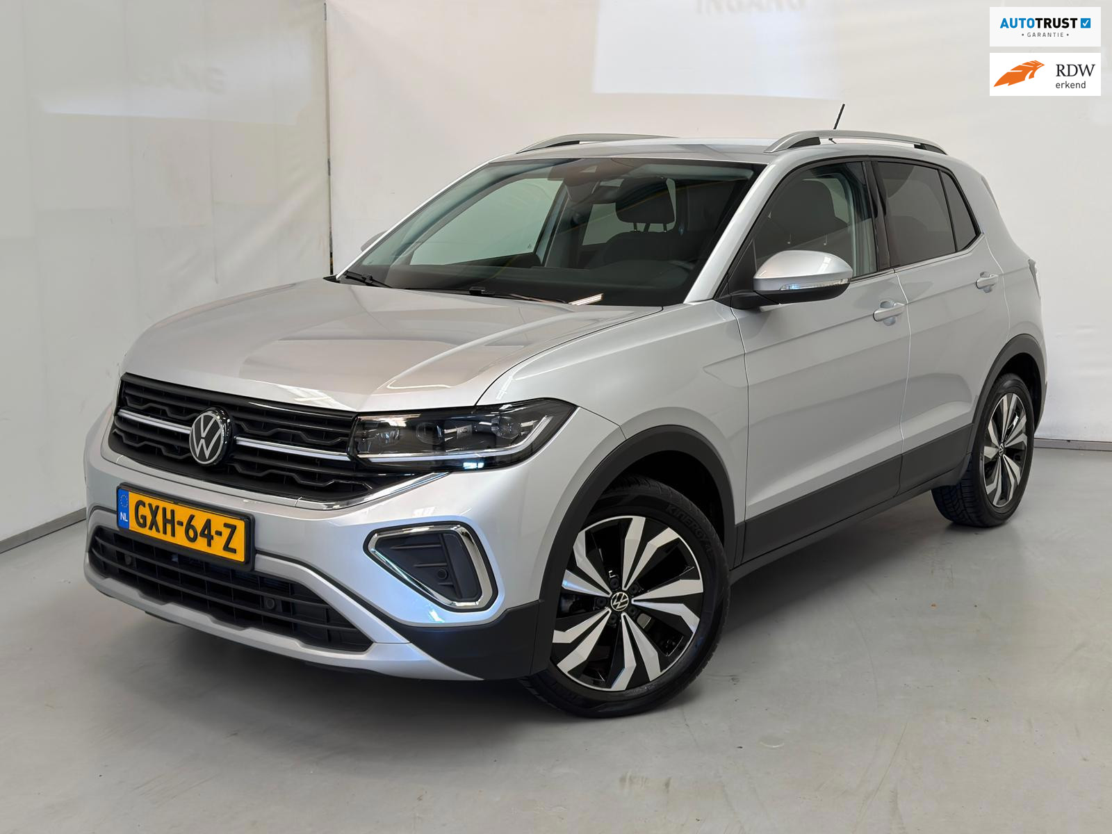Volkswagen T-cross 1.0 TSI Style Edition / Aut / Carplay / IQ-Light 2024 - voorkant