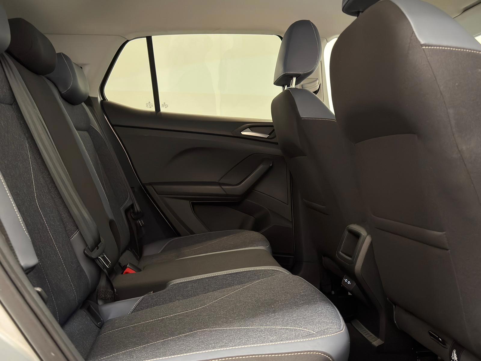 Foto van Volkswagen T-cross