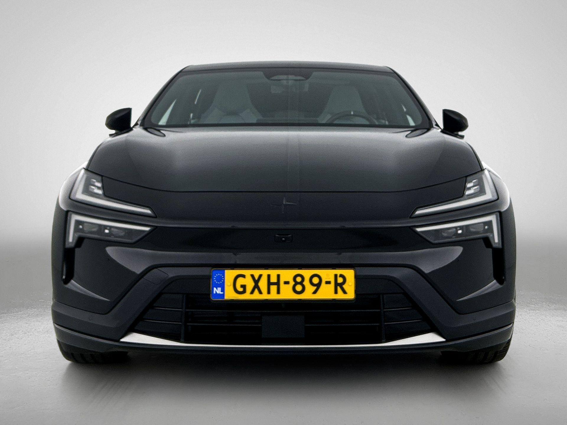 Foto van Polestar 4