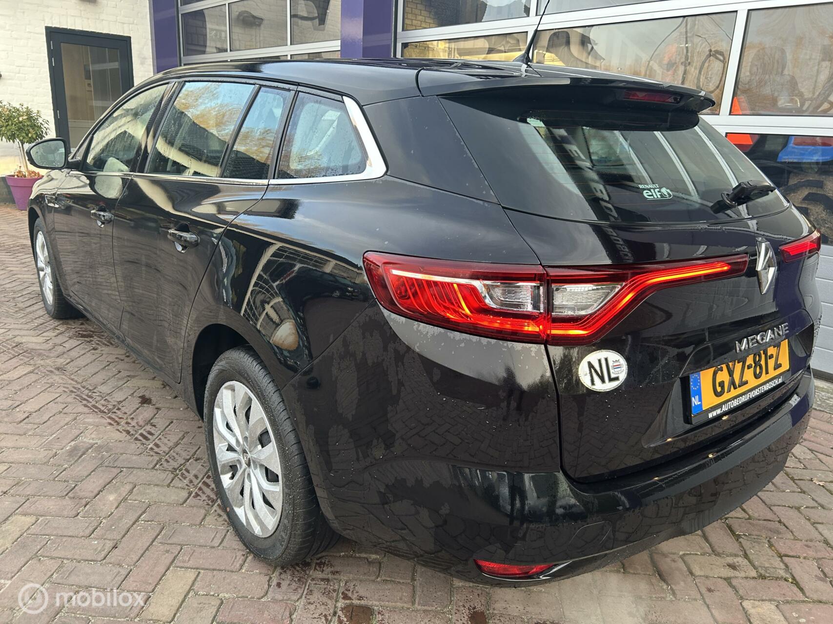 Foto van Renault Megane Estate