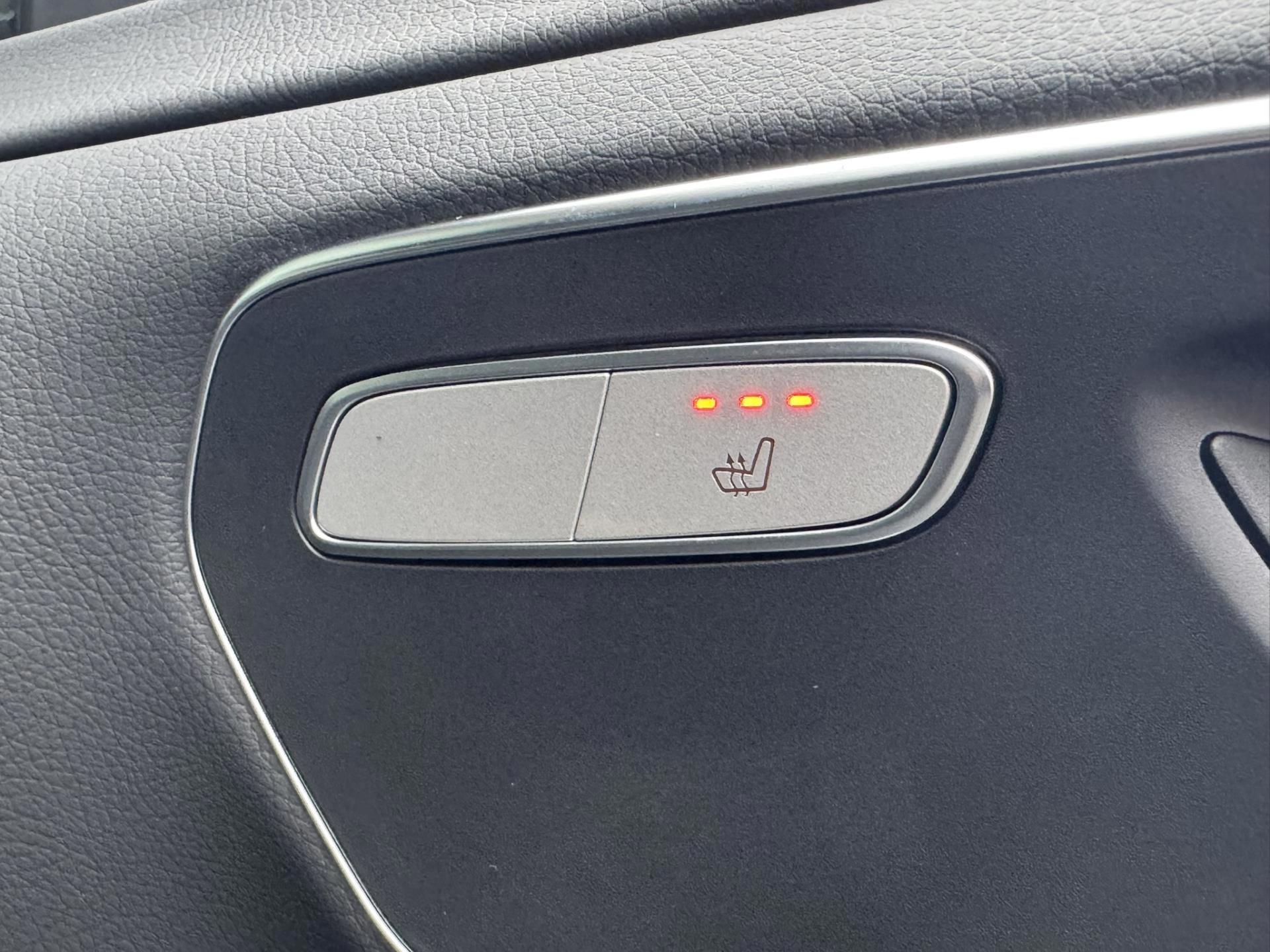 Foto van Mercedes-Benz V-klasse