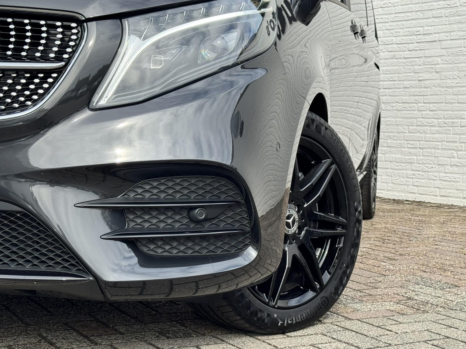Foto van Mercedes-Benz V-klasse