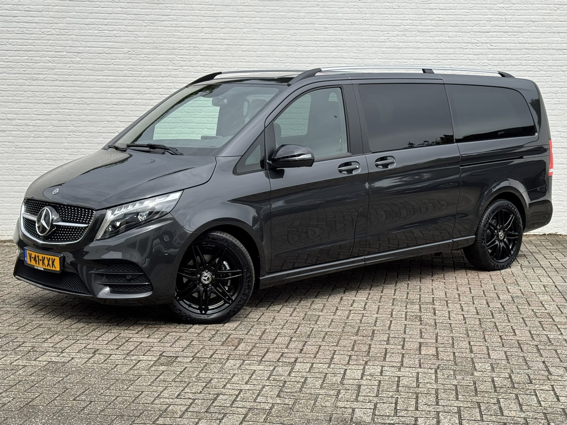 Foto van Mercedes-Benz V-klasse