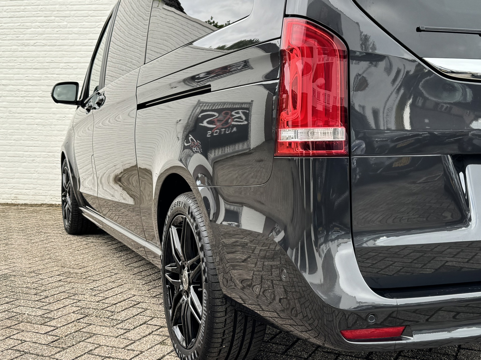 Foto van Mercedes-Benz V-klasse