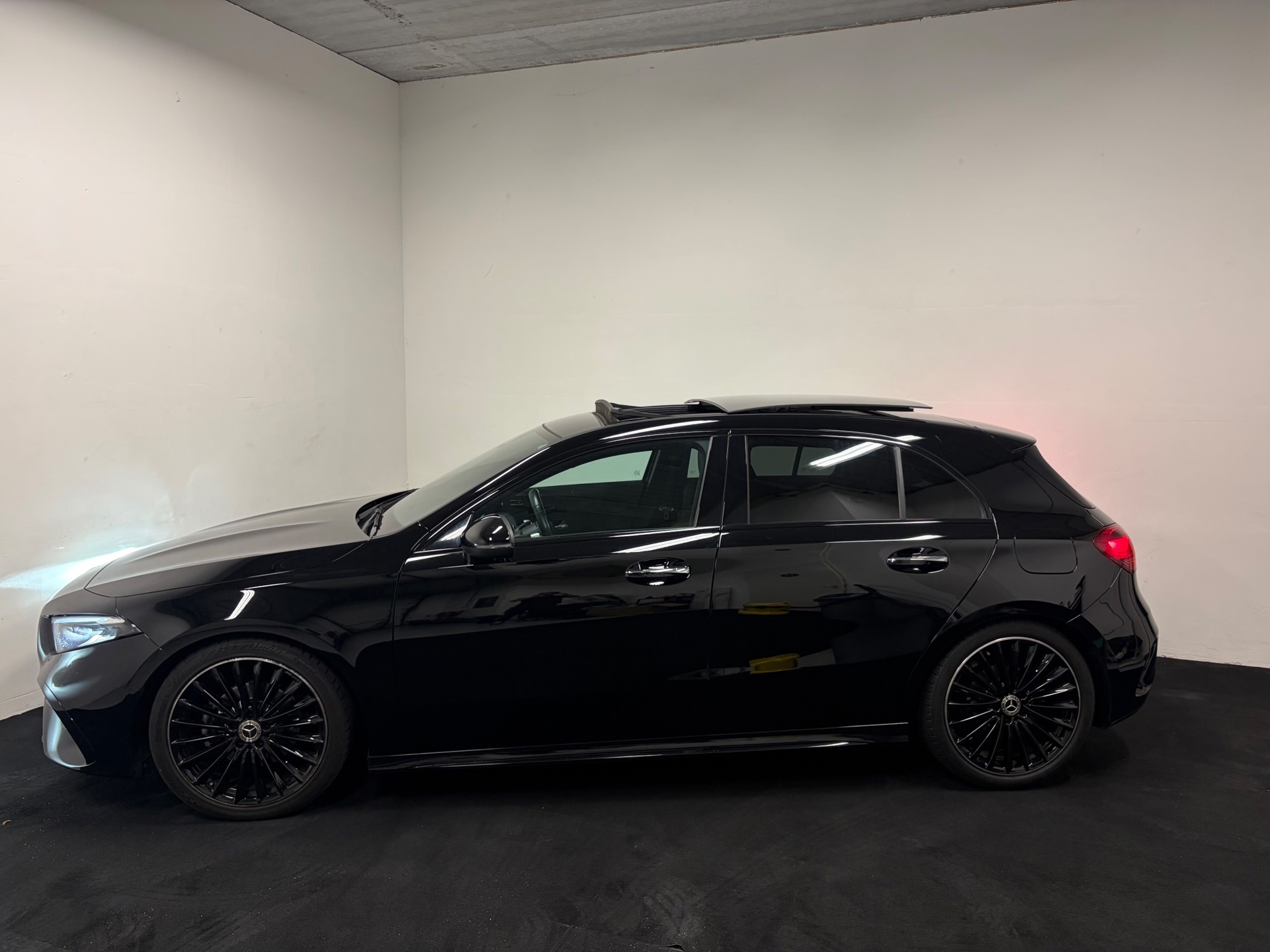 Foto van Mercedes-Benz A 200 D