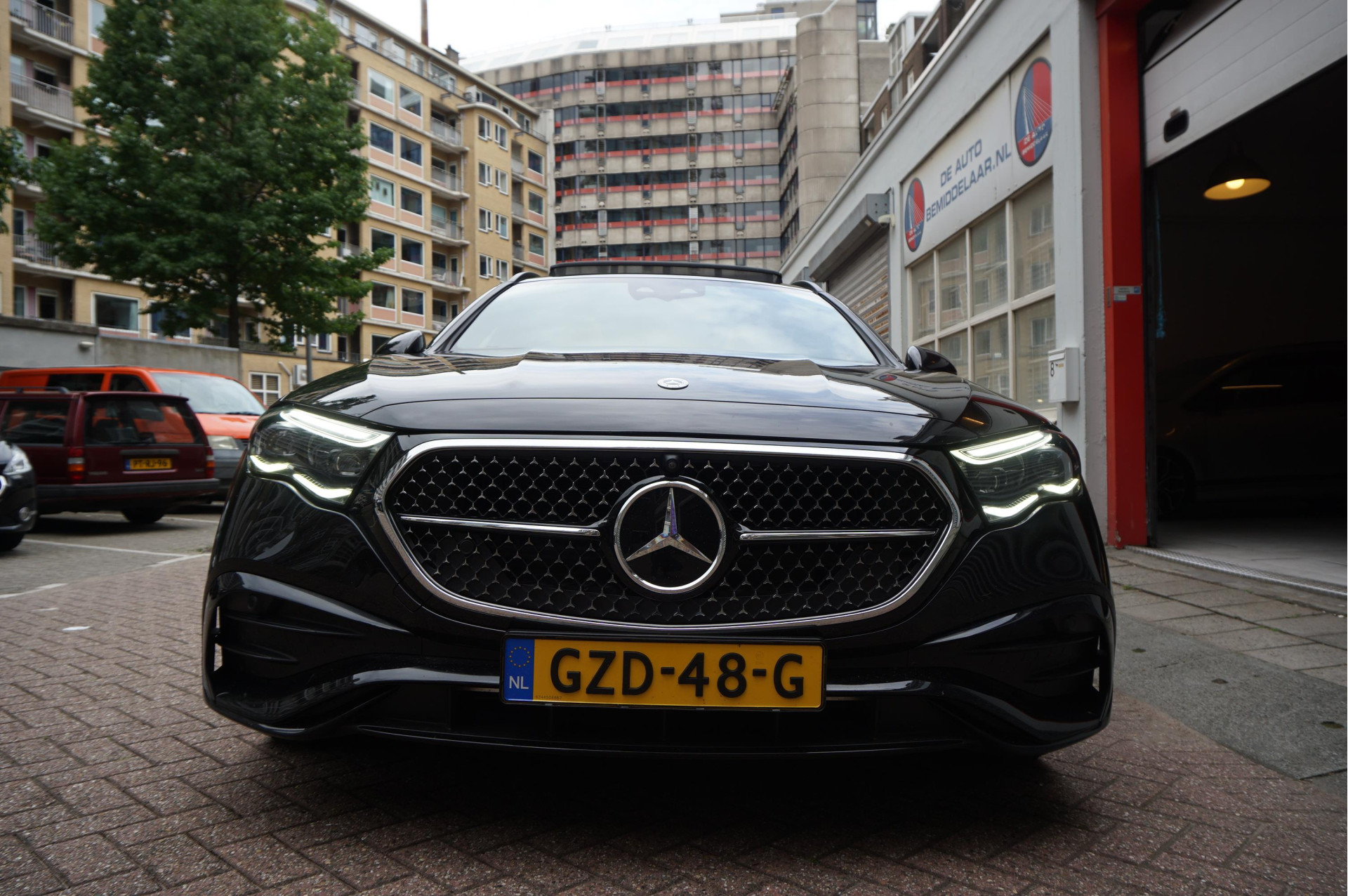 Foto van Mercedes-Benz E-klasse Estate