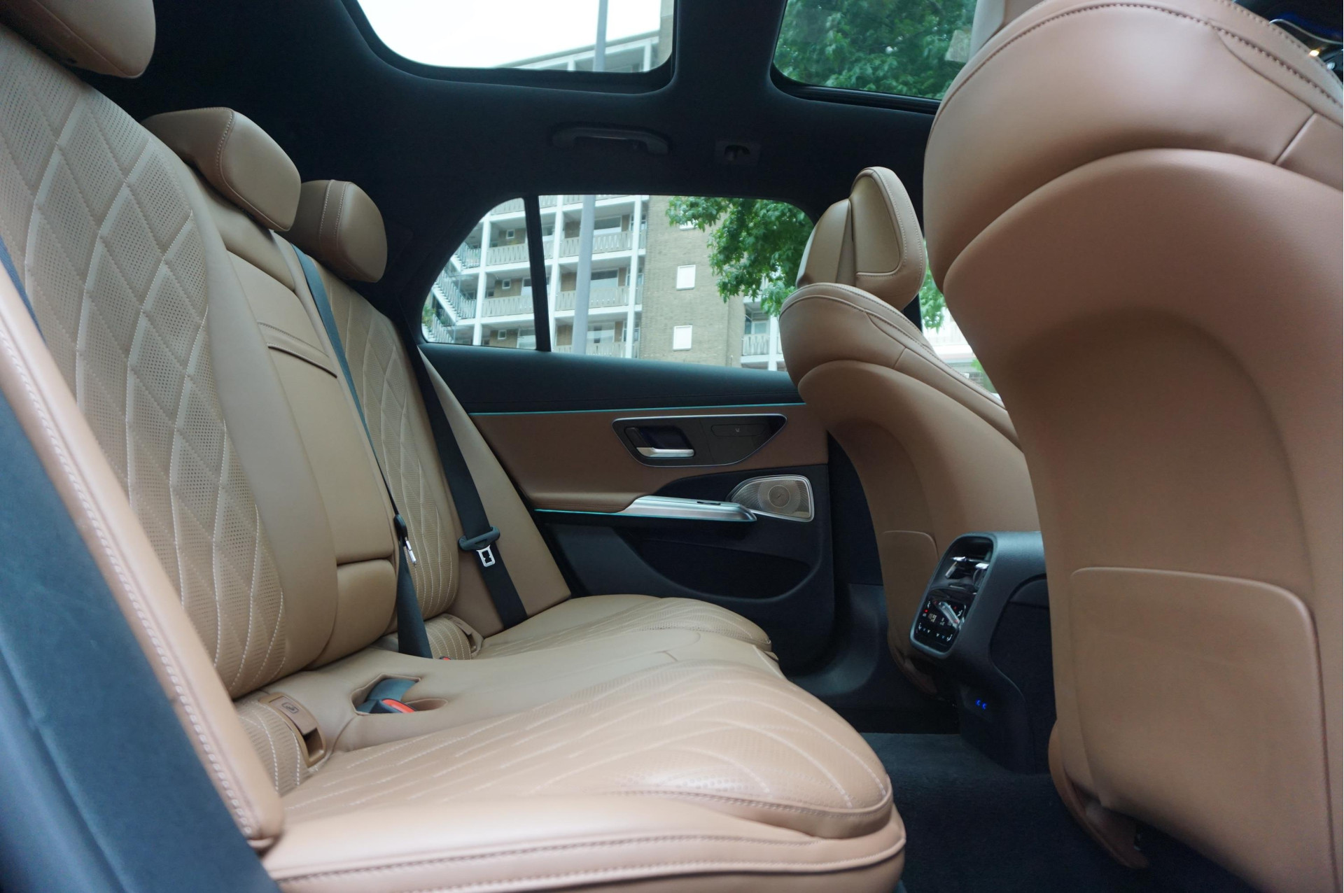 Foto van Mercedes-Benz E-klasse Estate