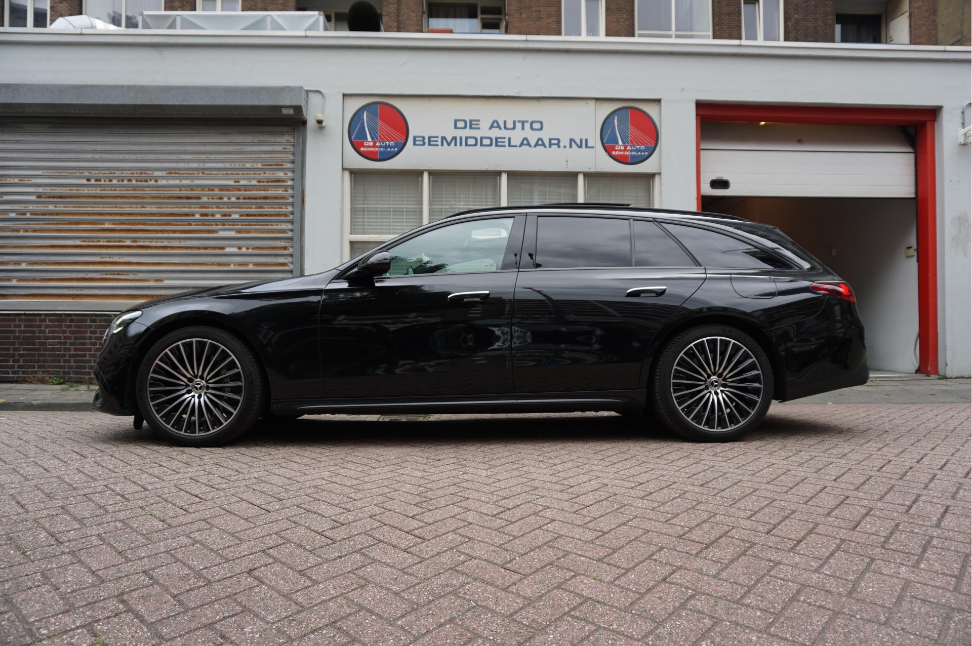 Foto van Mercedes-Benz E-klasse Estate