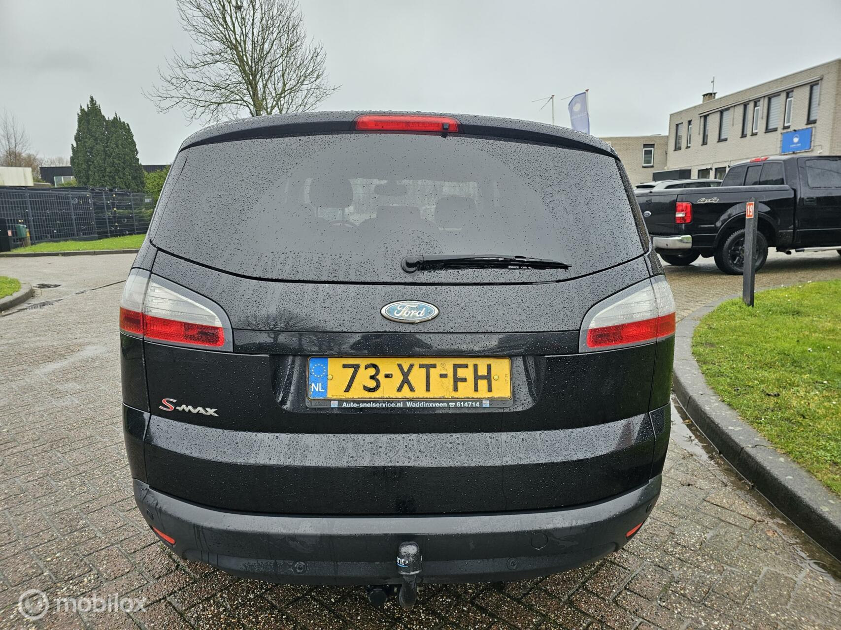 Foto van Ford S-max