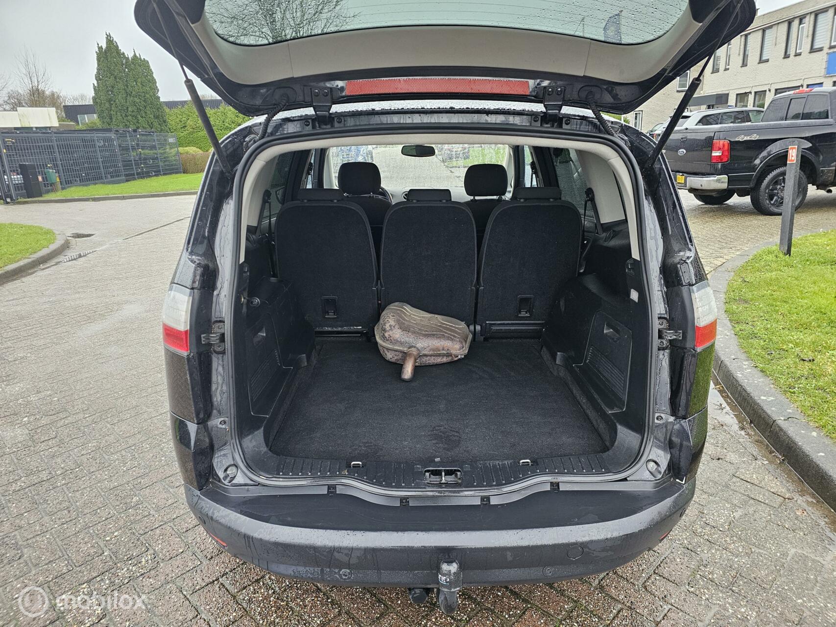 Foto van Ford S-max