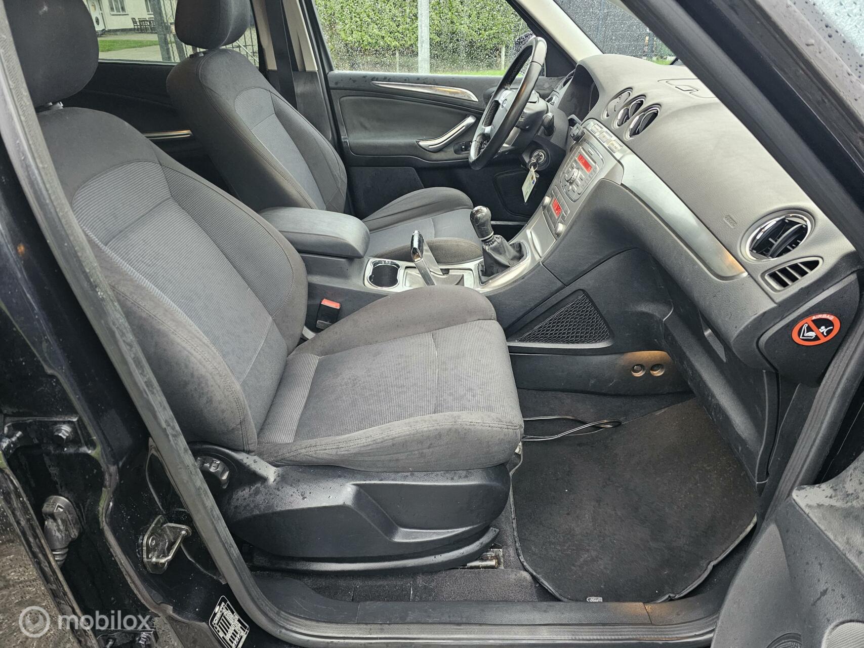 Foto van Ford S-max