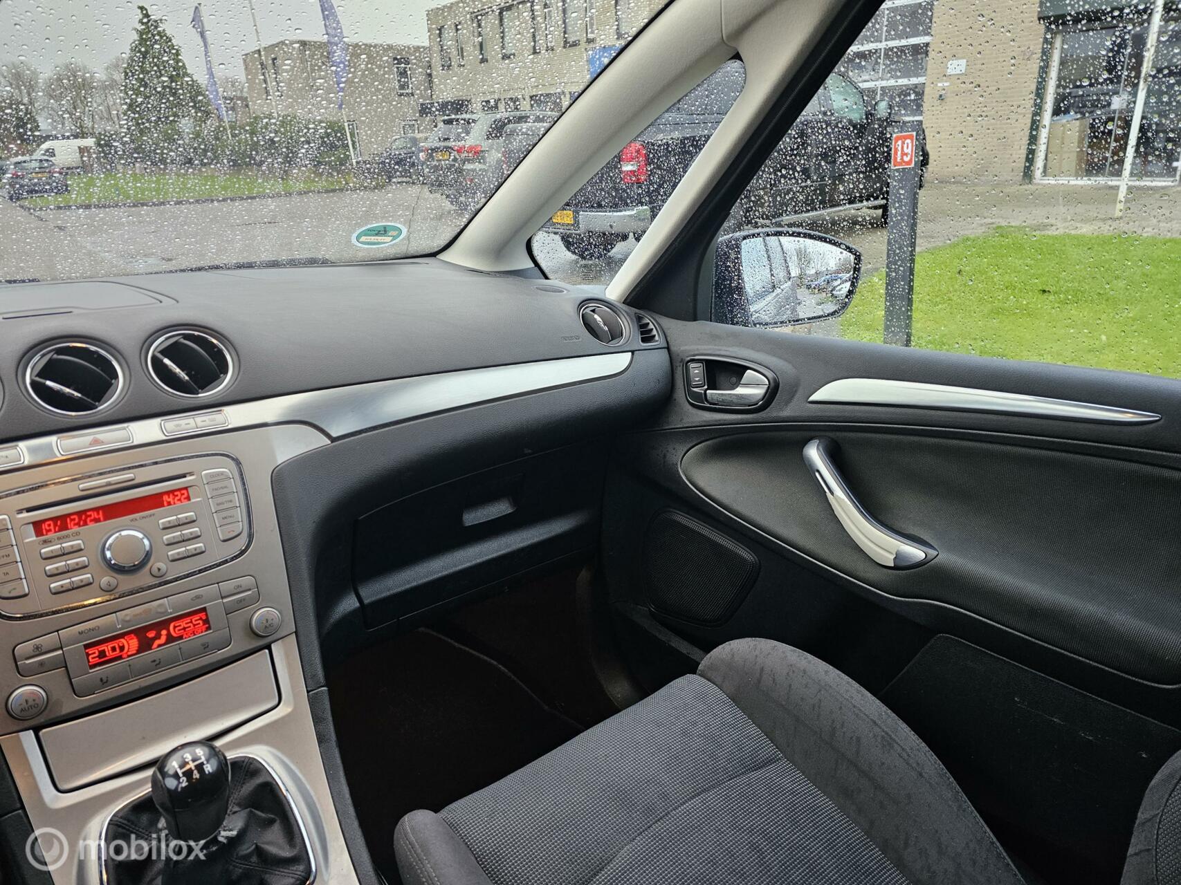 Foto van Ford S-max
