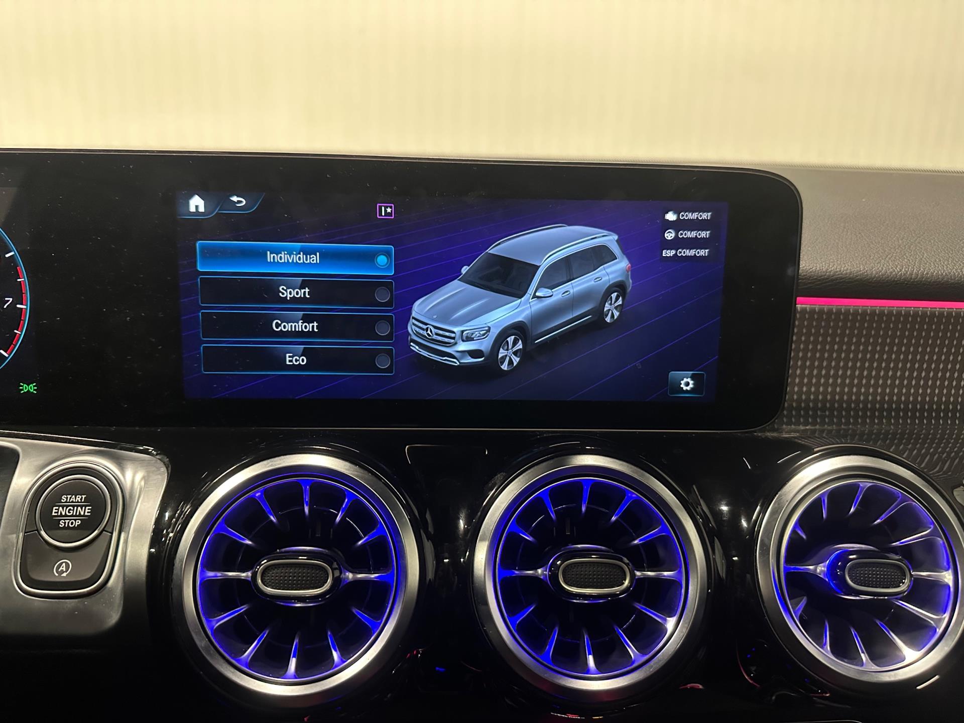 Foto van Mercedes-Benz GLB