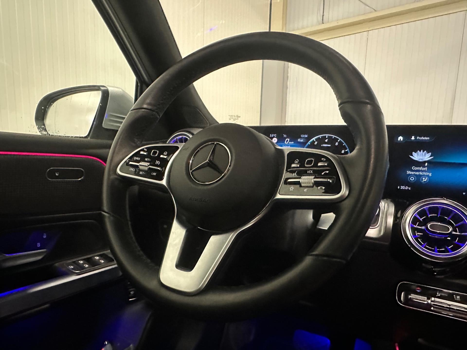 Foto van Mercedes-Benz GLB