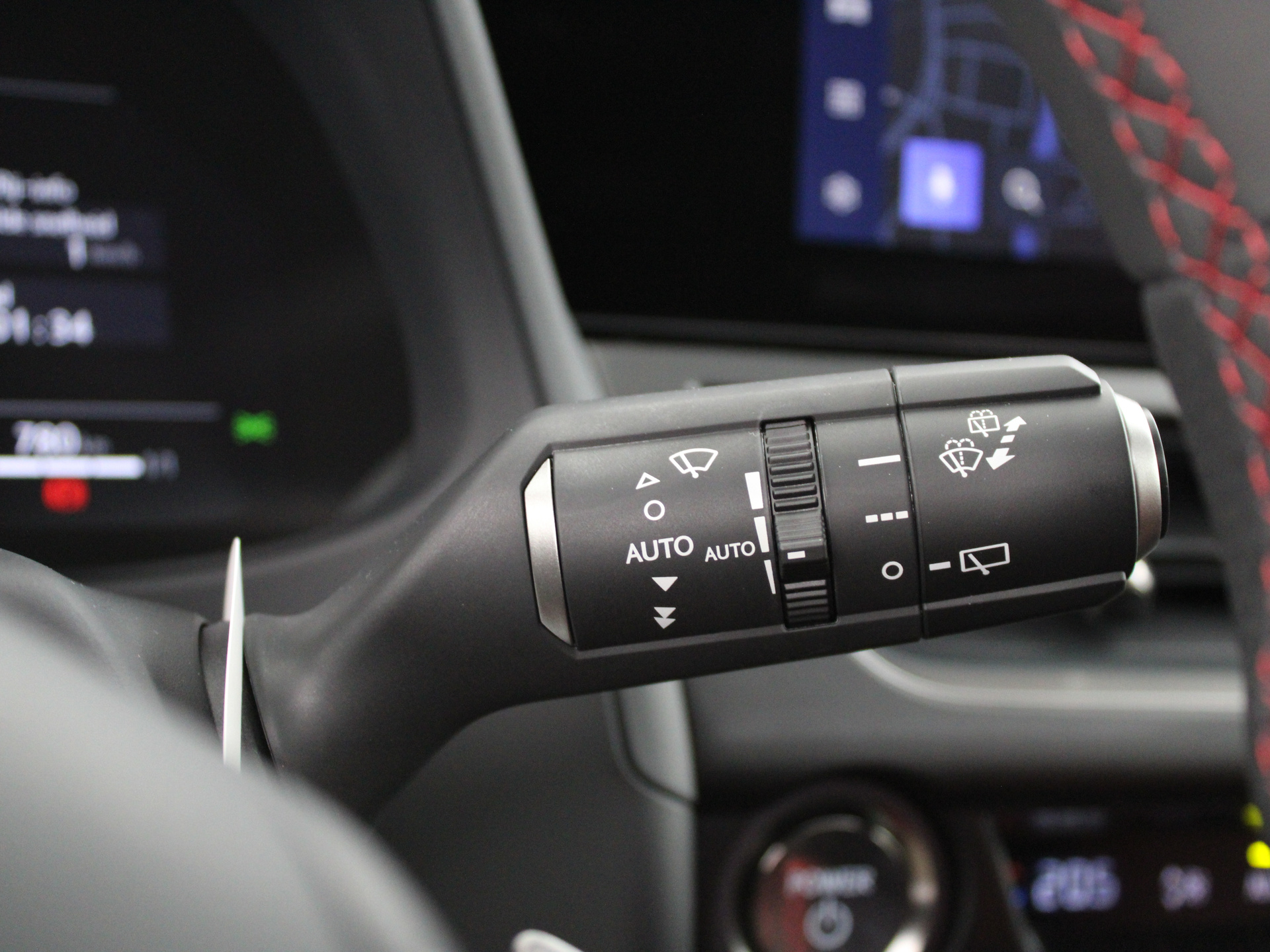 Foto van Lexus Lexus Ux300h