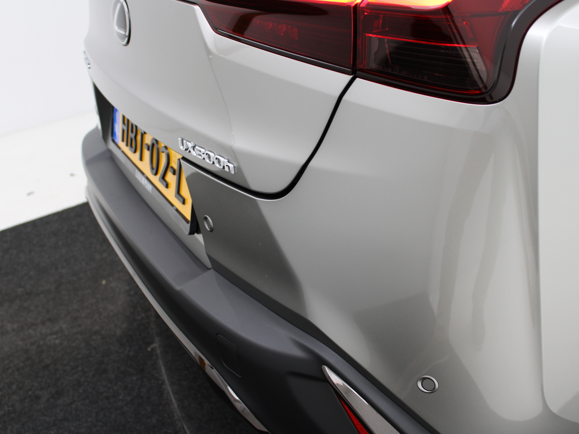 Foto van Lexus Lexus Ux300h