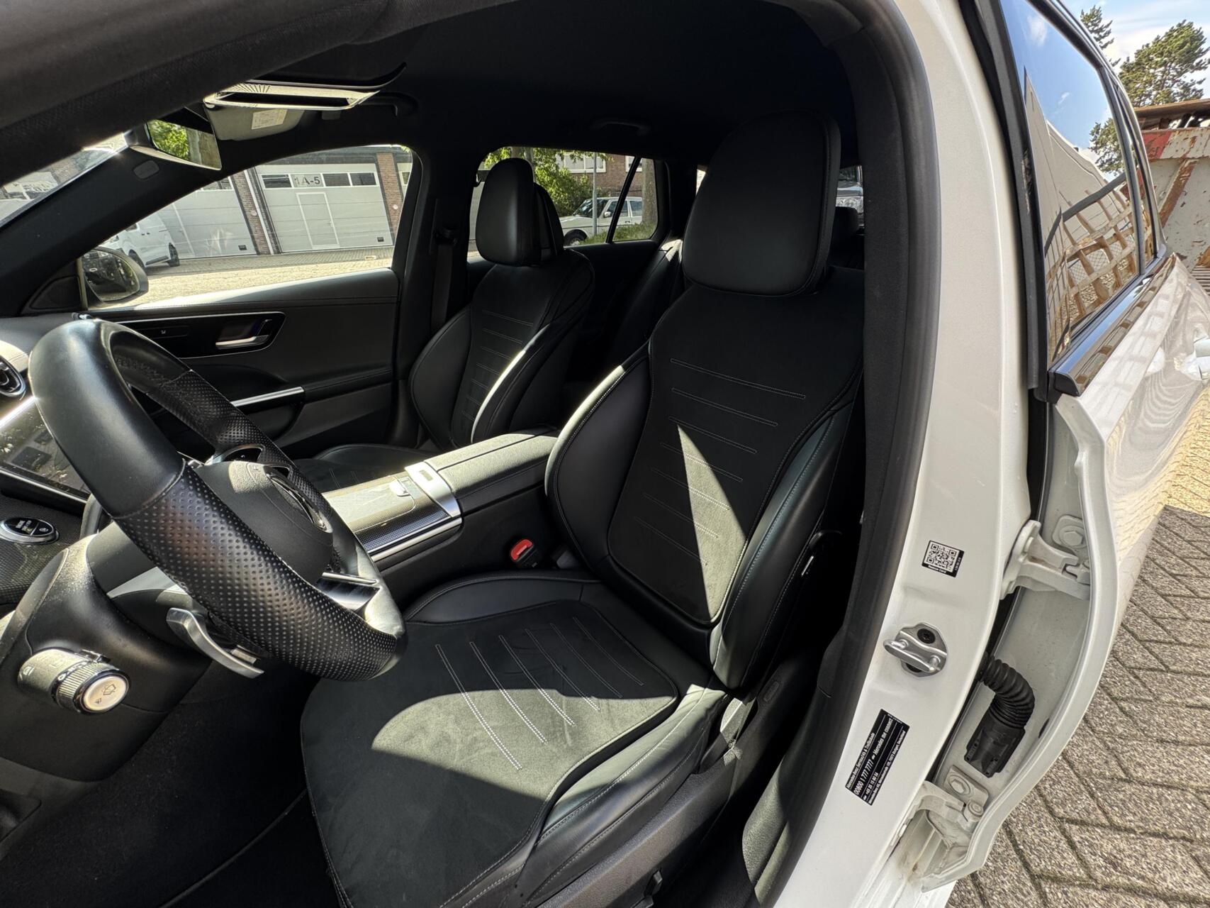 Foto van Mercedes-Benz C 200