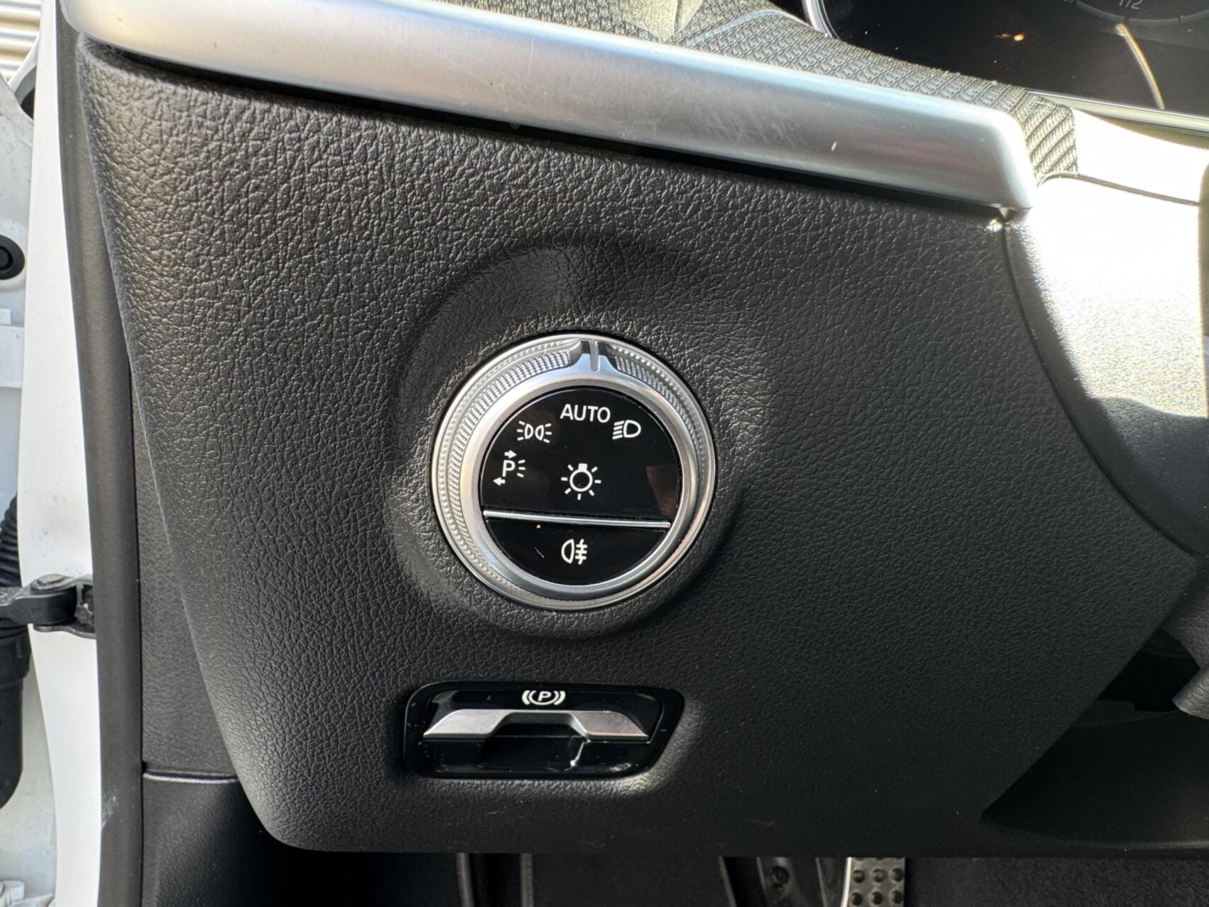 Foto van Mercedes-Benz C 200