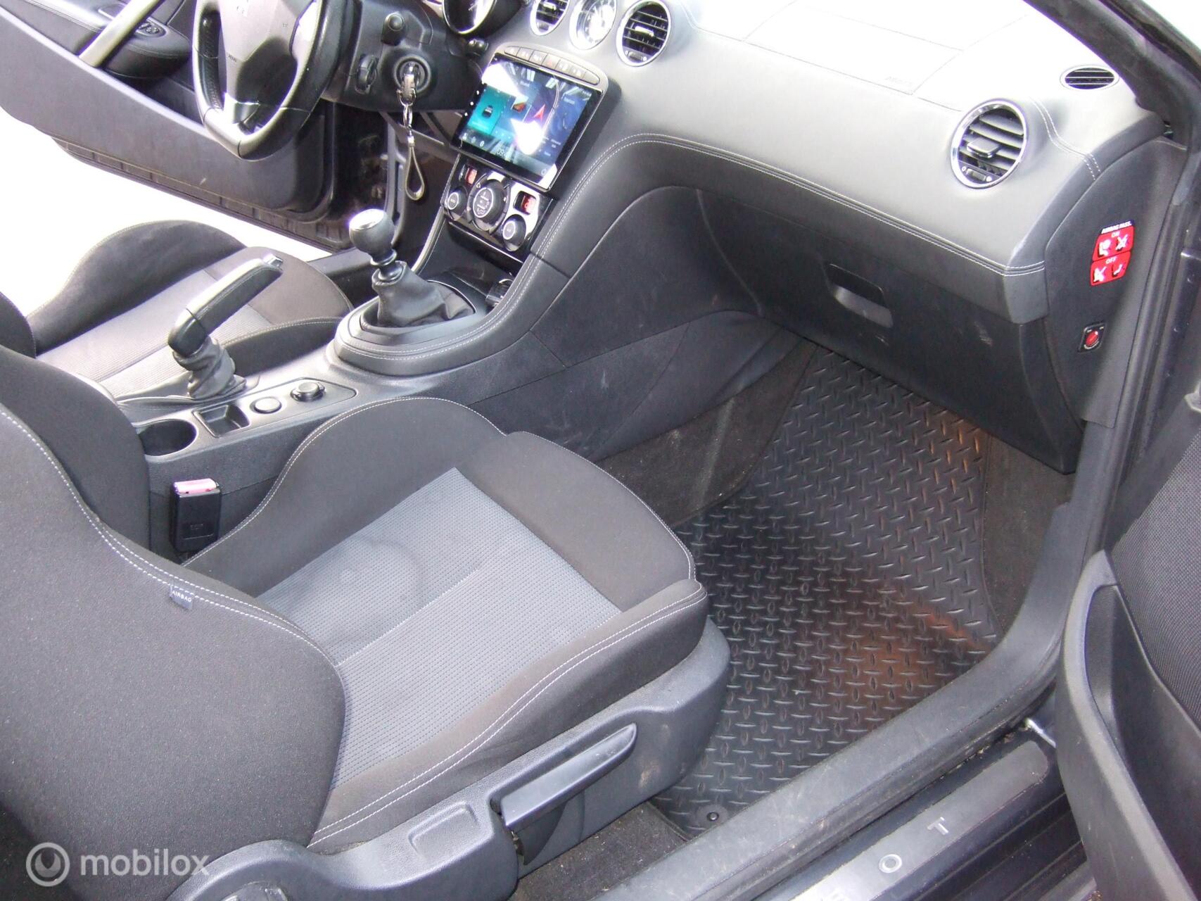 Foto van Peugeot RCZ